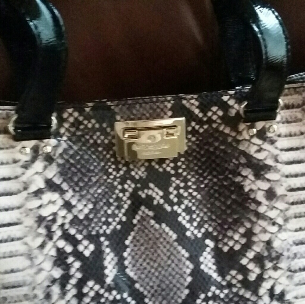 Kate Spade Bag - Picture 2 of 6